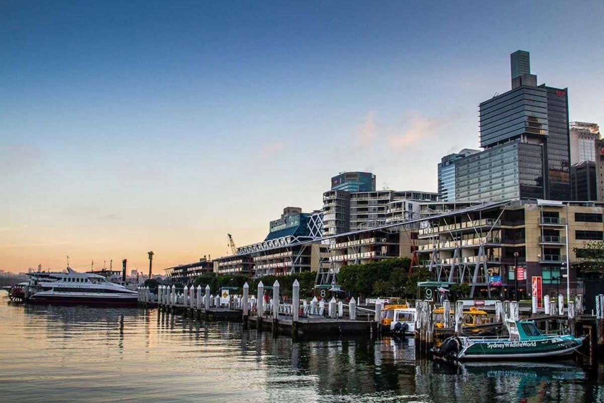A Comfy & Modern Near Darling Harbour Apartment *